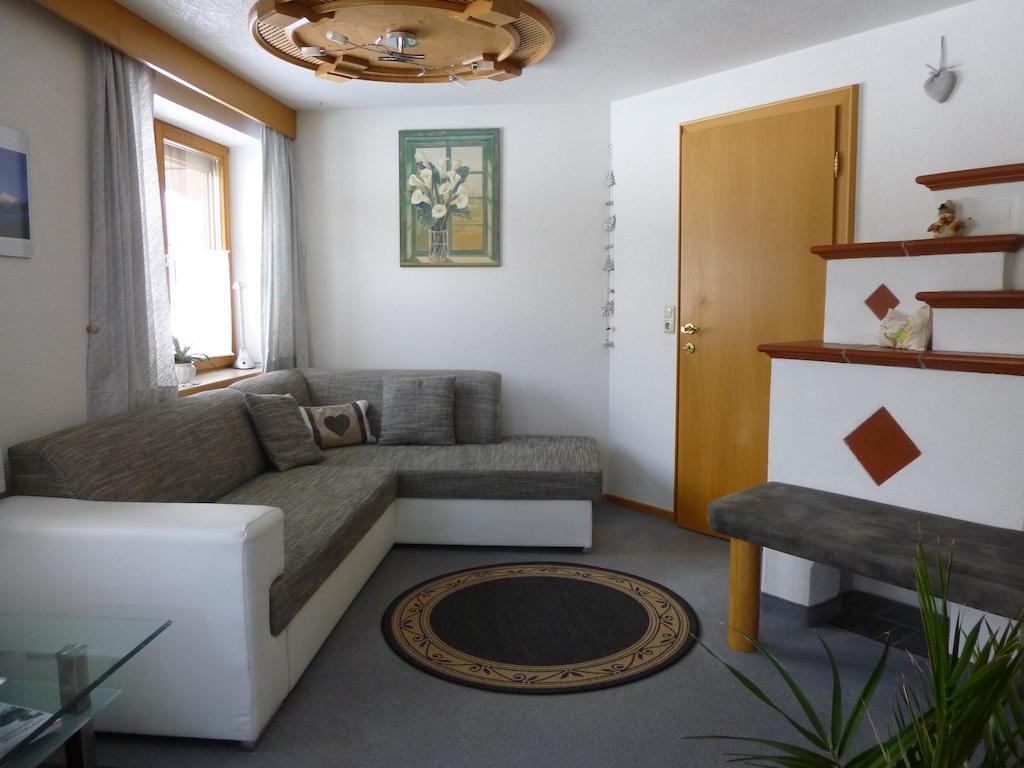 Ferienwohnungen Hauser Waidring Zimmer foto